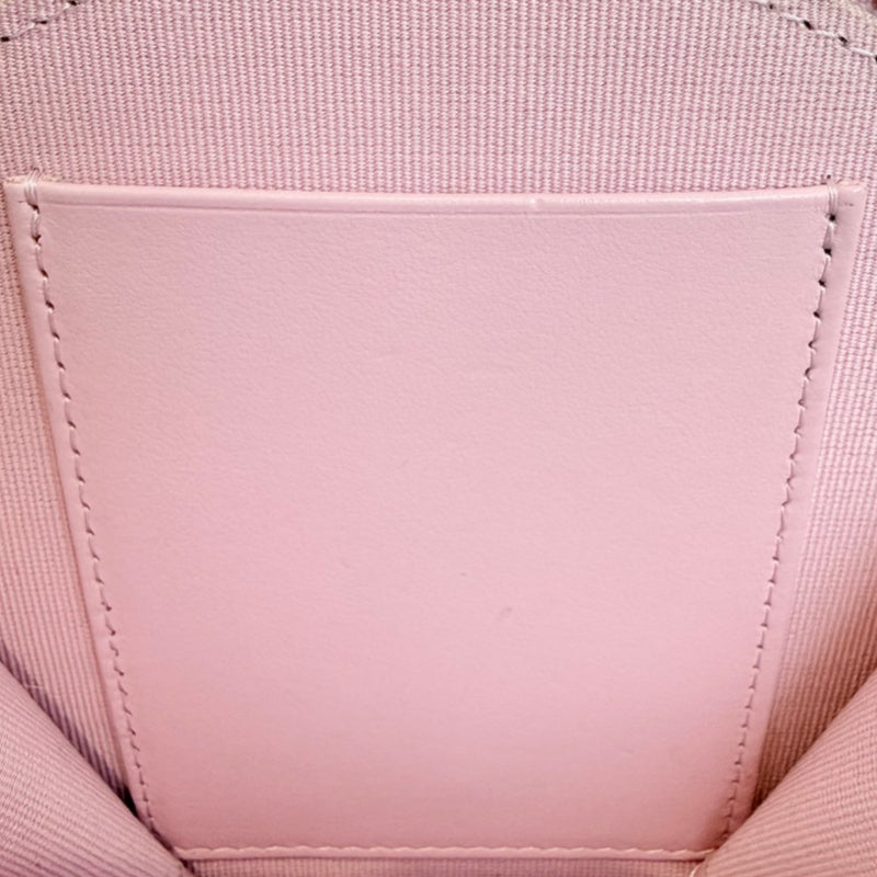 CHANEL Round Coin Matelasse Shoulder Bag Caviar Leather Pink Gold Hardware