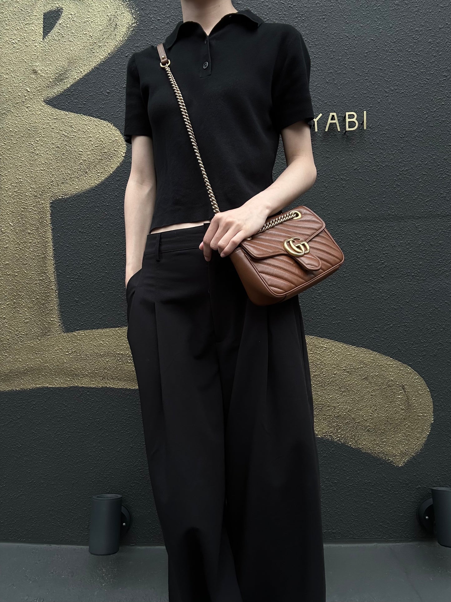 GUCCI GG Marmont Leather Shoulder Bag Brown Gold-Tone Hardware