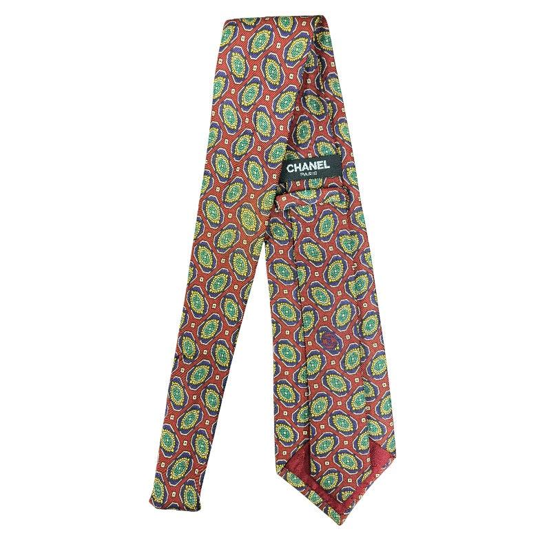 CHANEL red vintage pattern tie