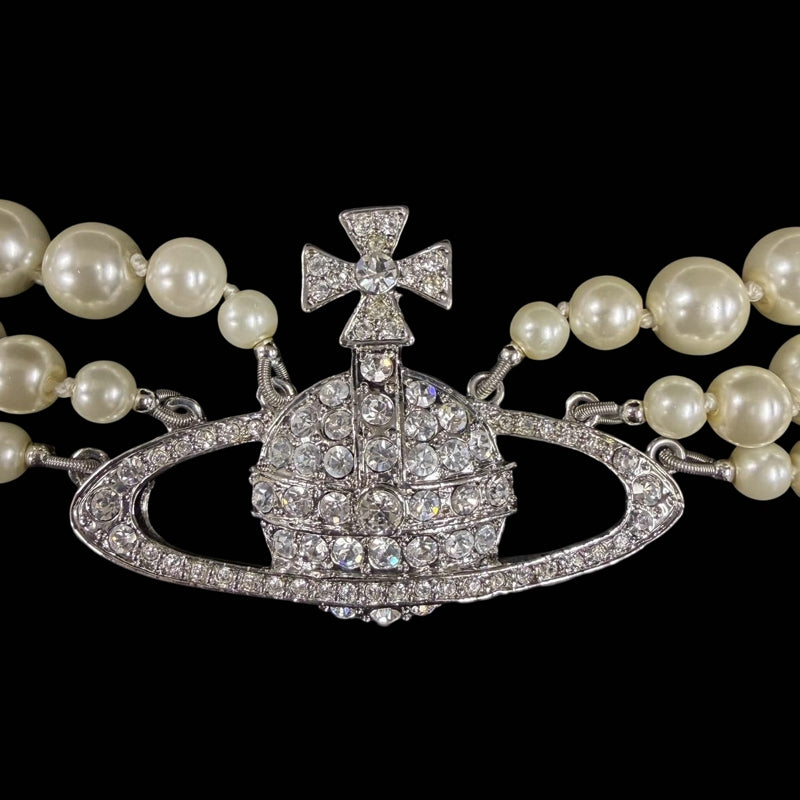 VIVIENNE WESTWOOD 3-Layer Pearl Full Crystal Inlaid Saturn Orb Choker Necklace With Silver Hardware