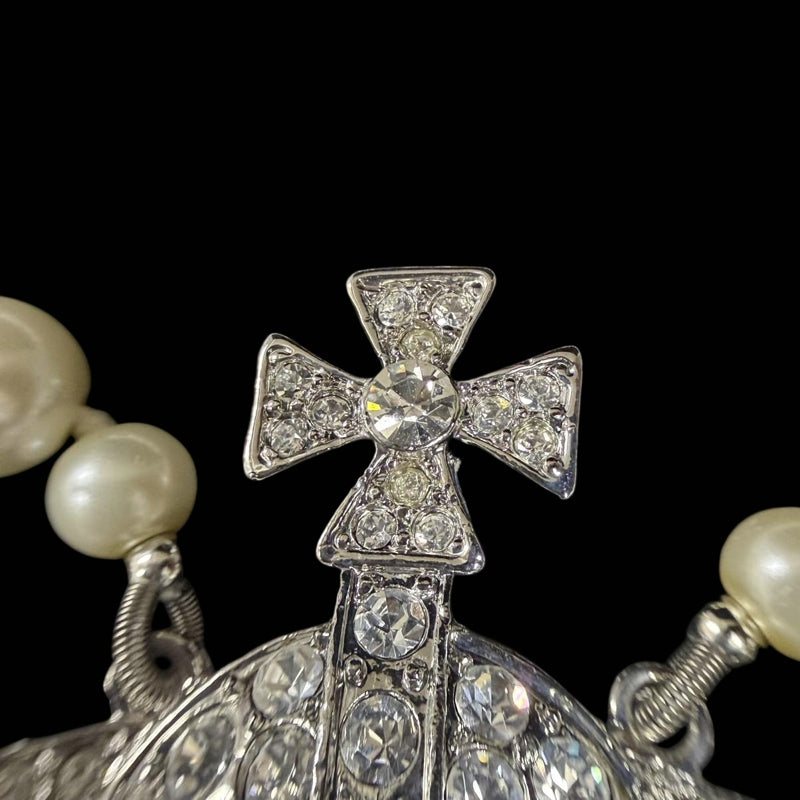 VIVIENNE WESTWOOD 3-Layer Pearl Full Crystal Inlaid Saturn Orb Choker Necklace With Silver Hardware