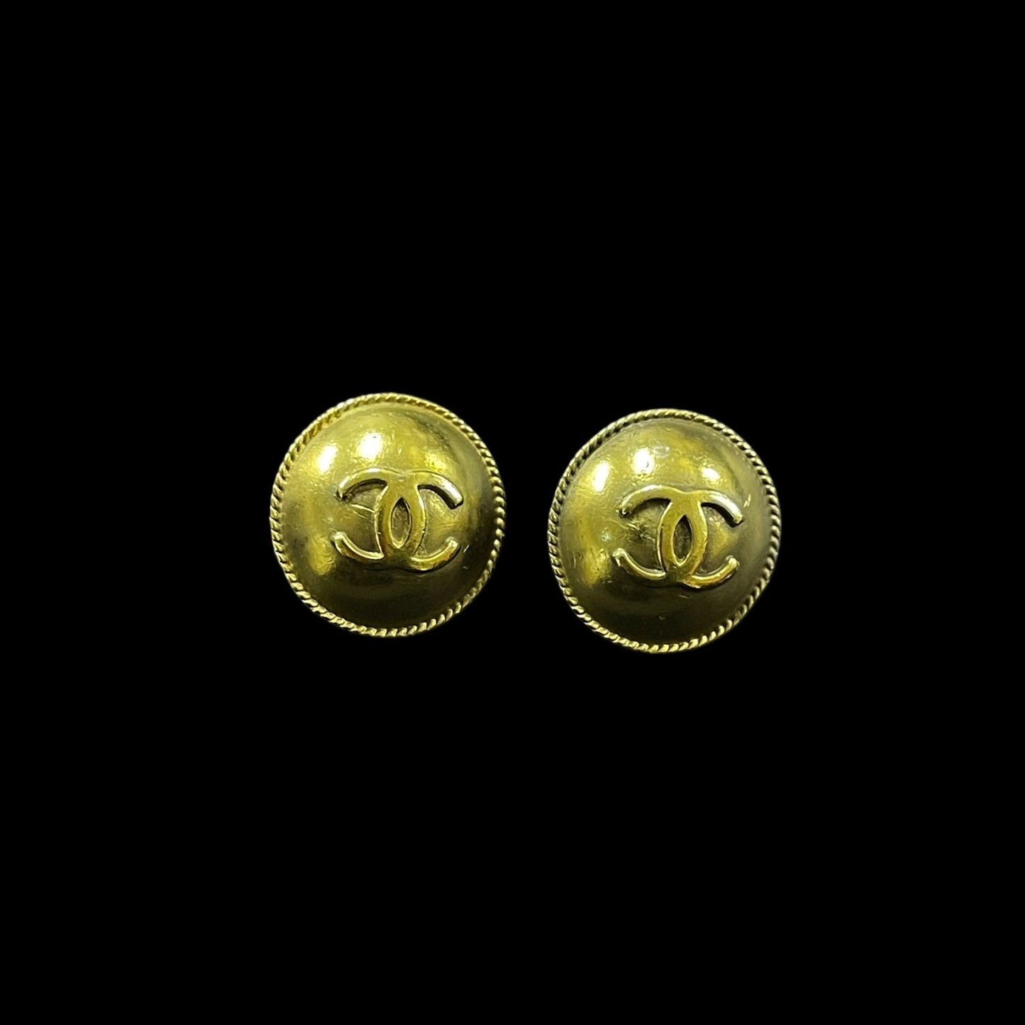 CHANEL earrings, gold-plated, gold, alloy, clip-on