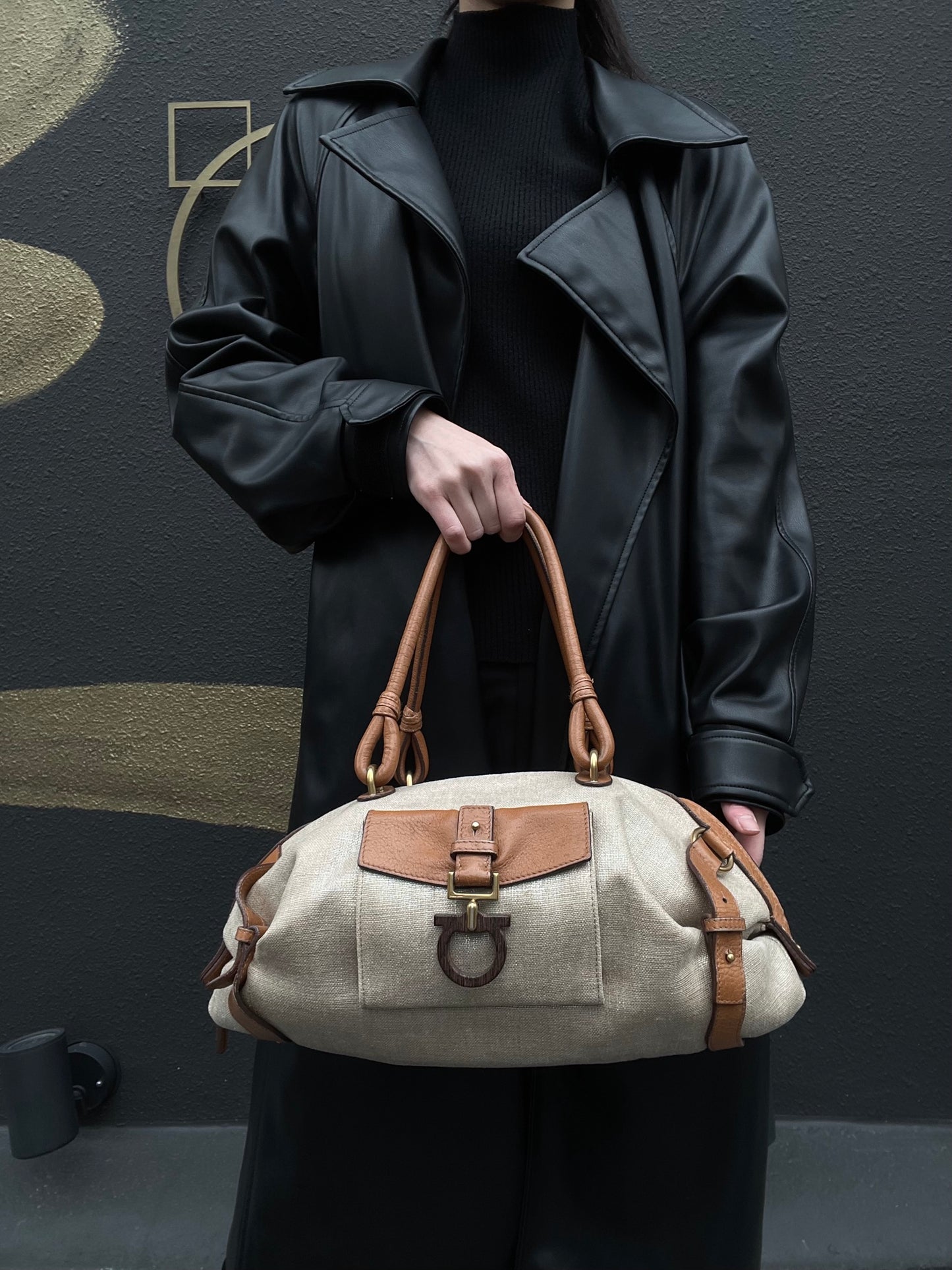 FERRAGAMO shoulder bag, canvas, beige, gold hardware, calfskin leather