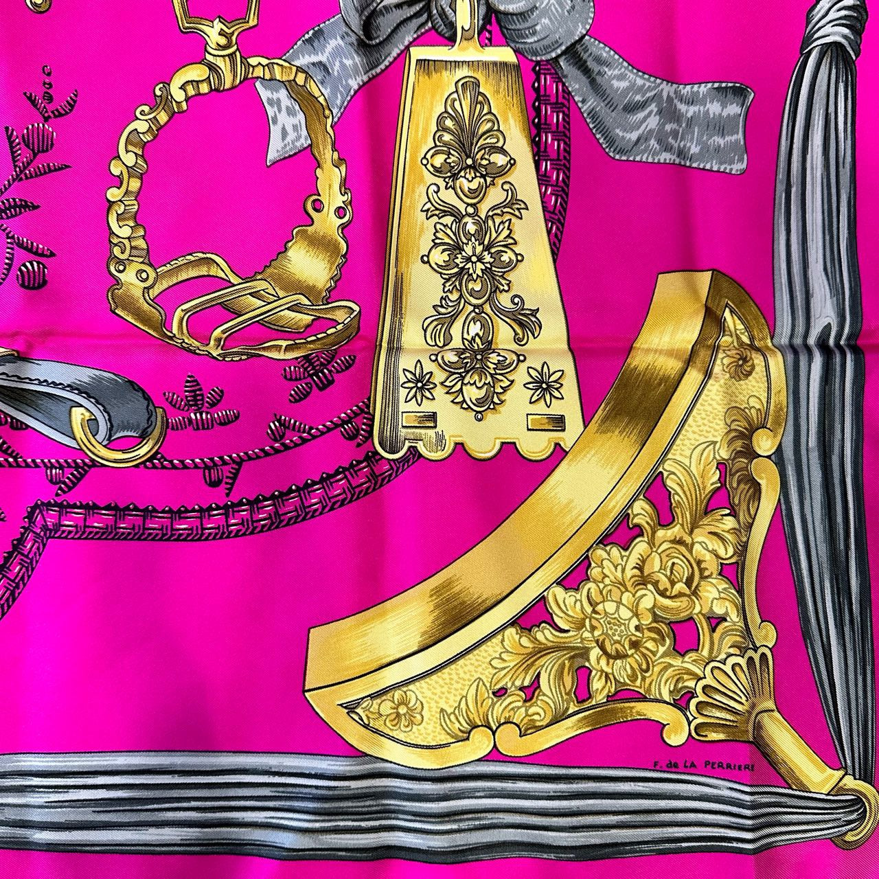 HERMES Carre 90 scarf, pink tones