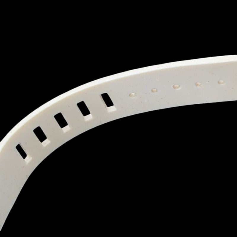 CHANEL white silicon bracelet, with box