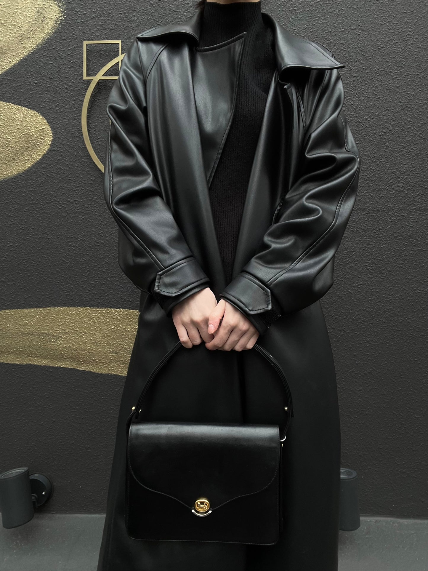 CELINE Shoulder Bag, Leather, Black, Gold‑toned Hardware