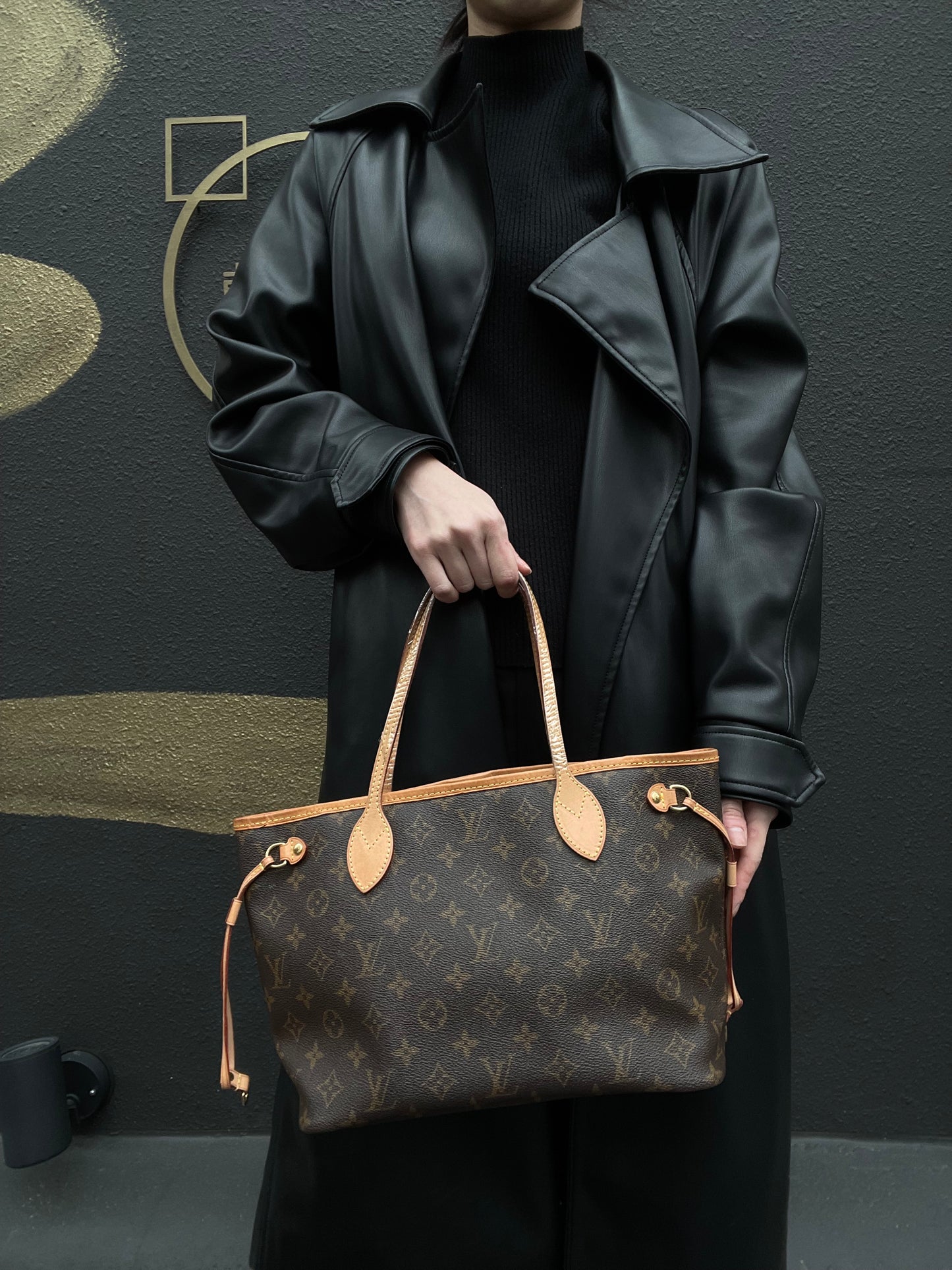 LOUIS VUITTON Monogram Brown Neverfull PM Tote Shoulder Bag