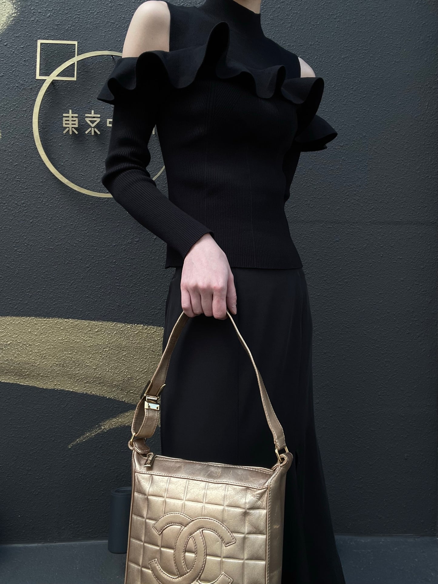 CHANEL Handbag, Gold-Brown Lambskin Leather, Quilted Pattern, Gold Hardware, Armpit & Shoulder Bag