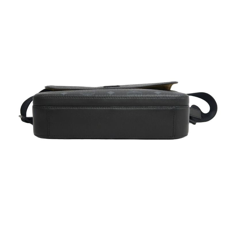 MCM (MCM), shoulder bag, black, with dust bag. MCM black PVC shoulder bag.