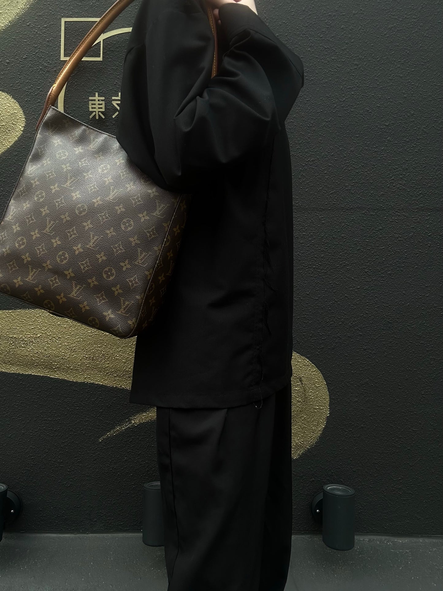 LOUIS VUITTON Looping GM Monogram Canvas Brown Shoulder Bag