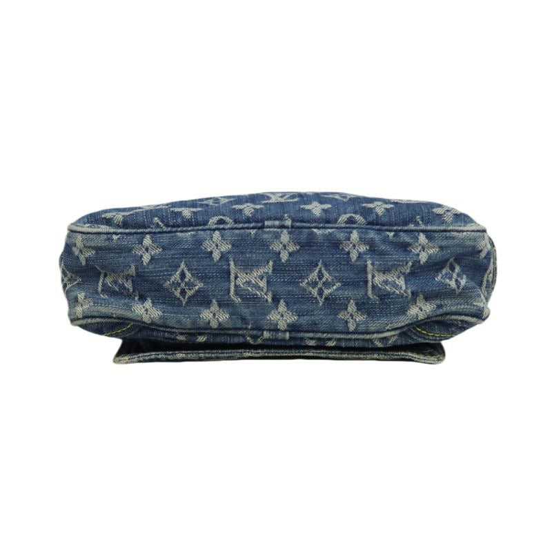 LOUIS VUITTON  Blue Denim Canvas Bumbag, Crossbody Bag