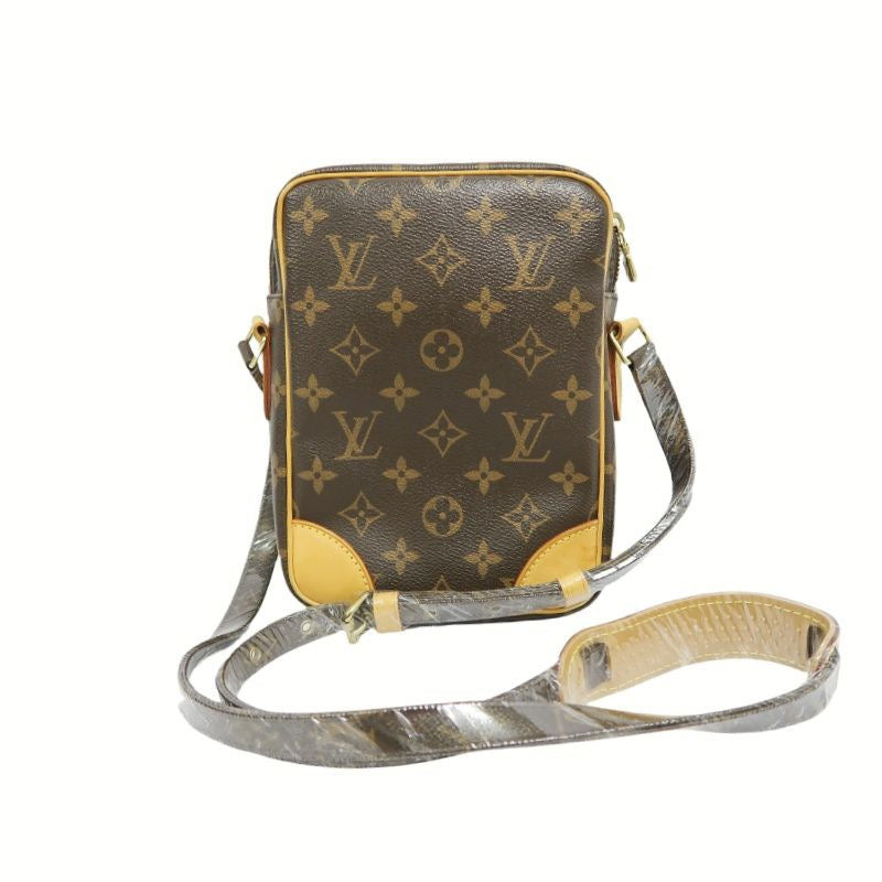 Louis Vuitton Amazone Monogram Canvas Camera Crossbody Bag