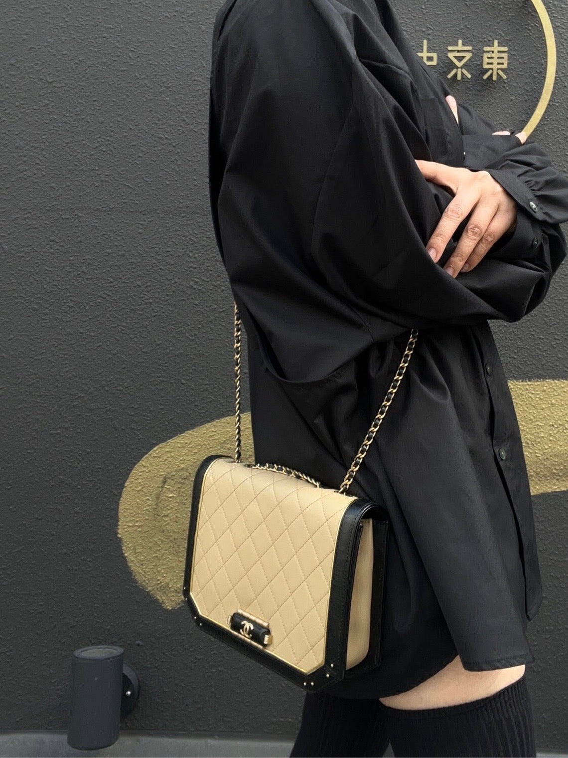 Chanel Matelasse Lambskin Beige/Black Crossbody Bag