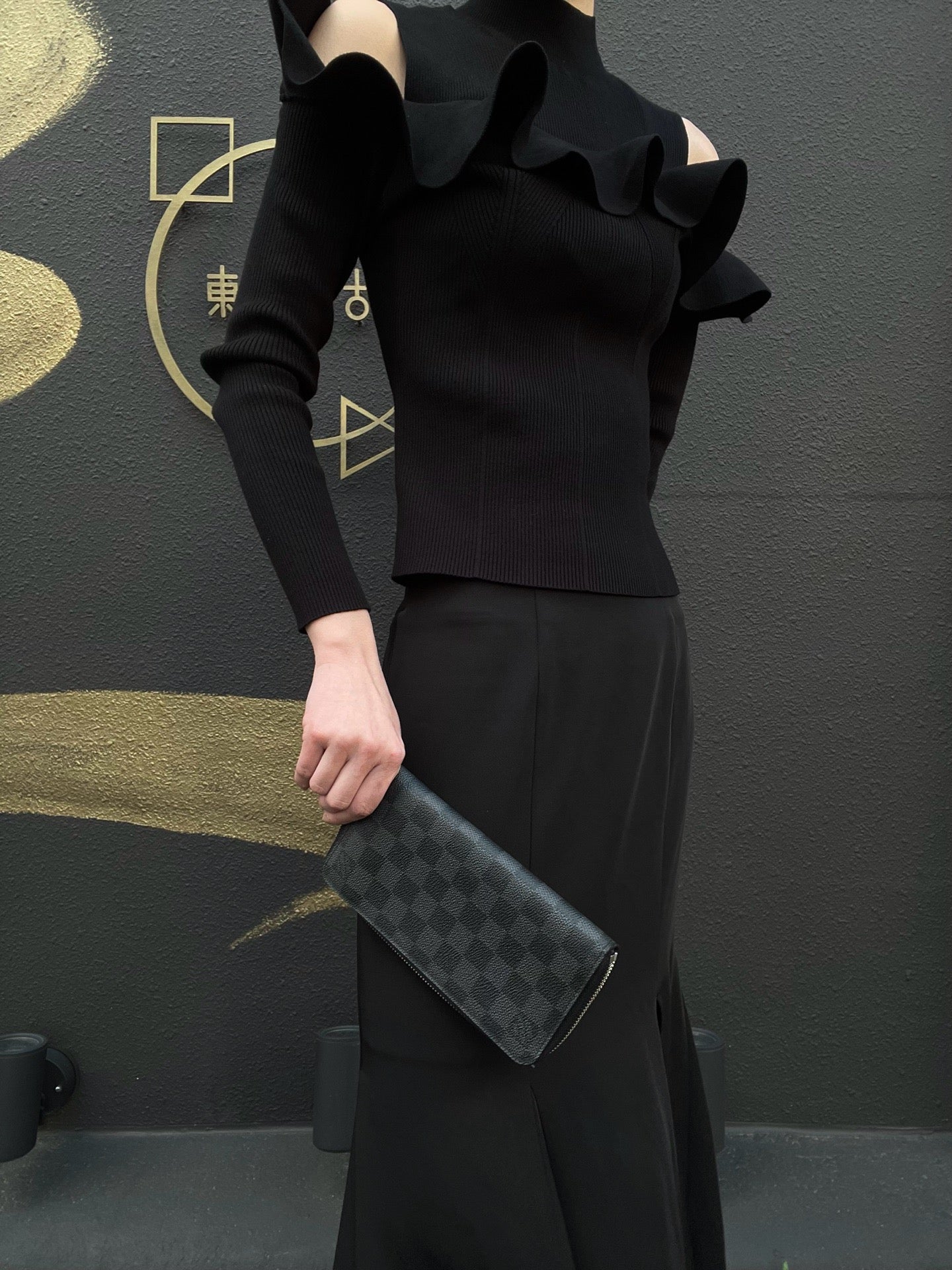 LOUIS VUITTON Zippy Wallet Vertical, Damier Graphite, Long Wallet, Black, Silver Hardware