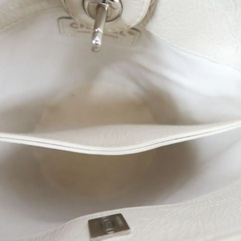 CHANEL White Caviar Leather Quilted Bucket Crossbody Bag with Silver Hardware