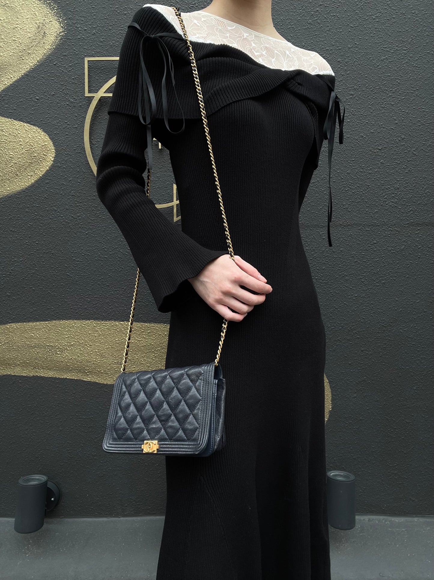 CHANEL Boy Quilted Shoulder Bag, Caviar Leather, Navy, Gold-Tone Hardware