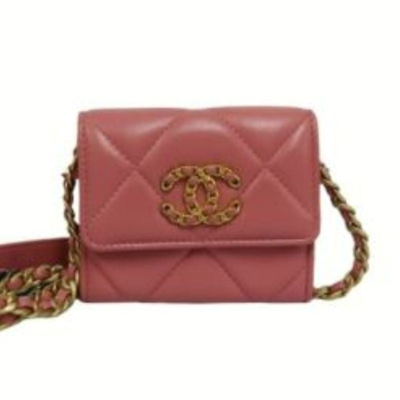CHANEL 19 Wallet On Chain WOC in Pink Lambskin with Two-Tone Gold Hardware