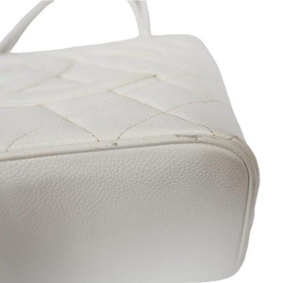Chanel White Caviar Leather Reissue Matelasse Tote Bag (7 Series) with Gold-Tone Hardware and Guarantee Card