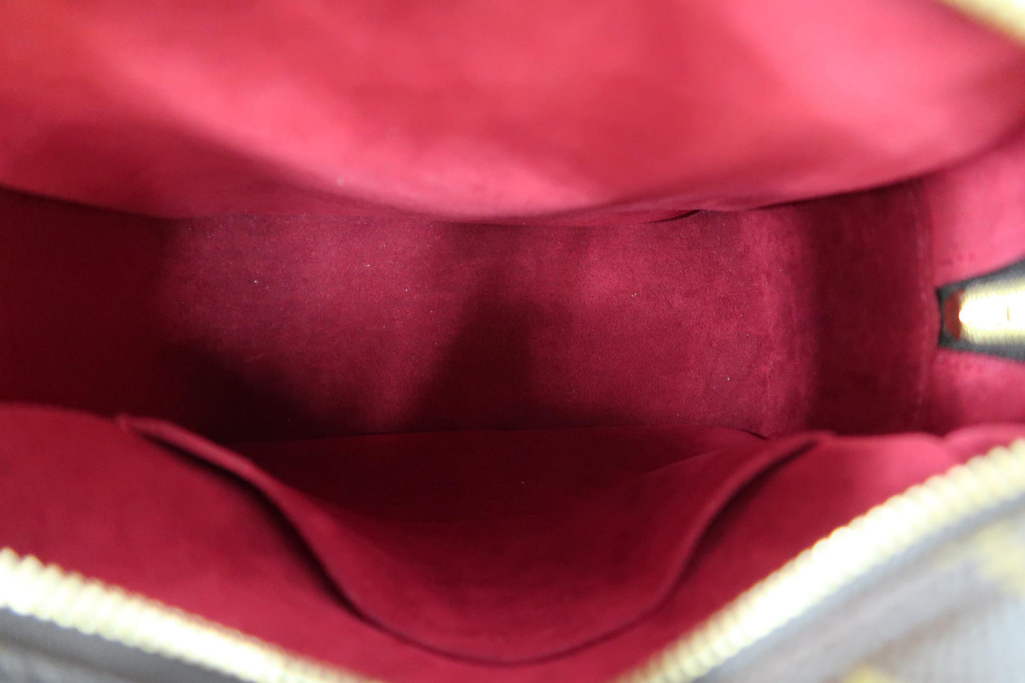 LOUIS VUITTON Monogram Excentri-Cité, Brown, Top Handle & Shoulder Bag, Coated Canvas