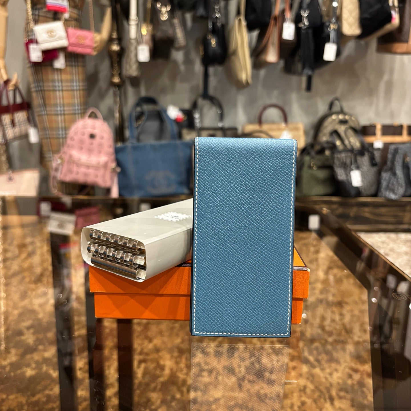 HERMES Memo Pad with Cover Case, Square B Stamp (2000)