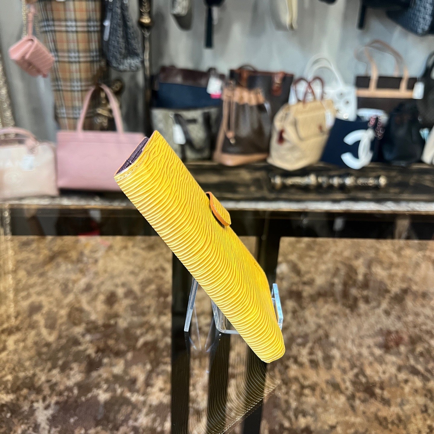 LOUIS VUITTON Agenda Cover, Epi Leather Yellow, Water Ripple Pattern