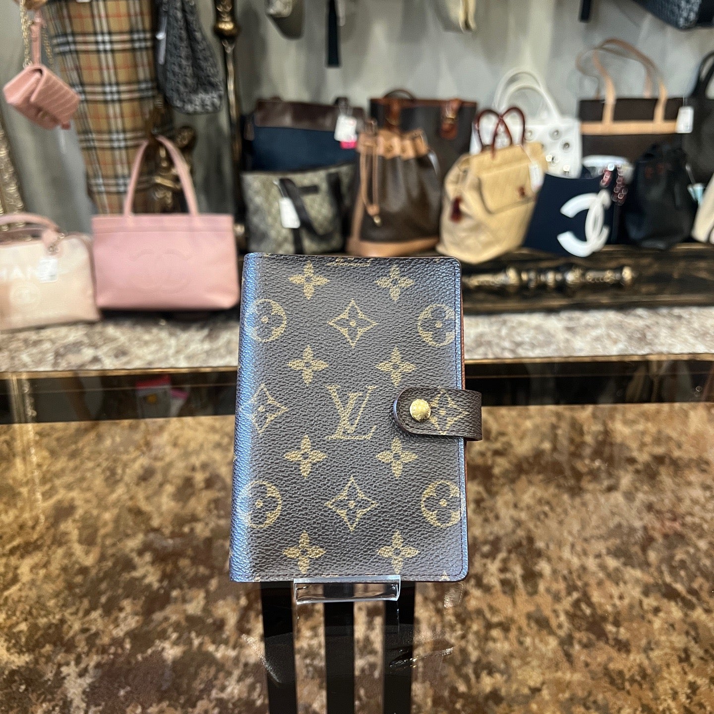 LOUIS VUITTON Agenda Cover, Monogram Canvas, Brown