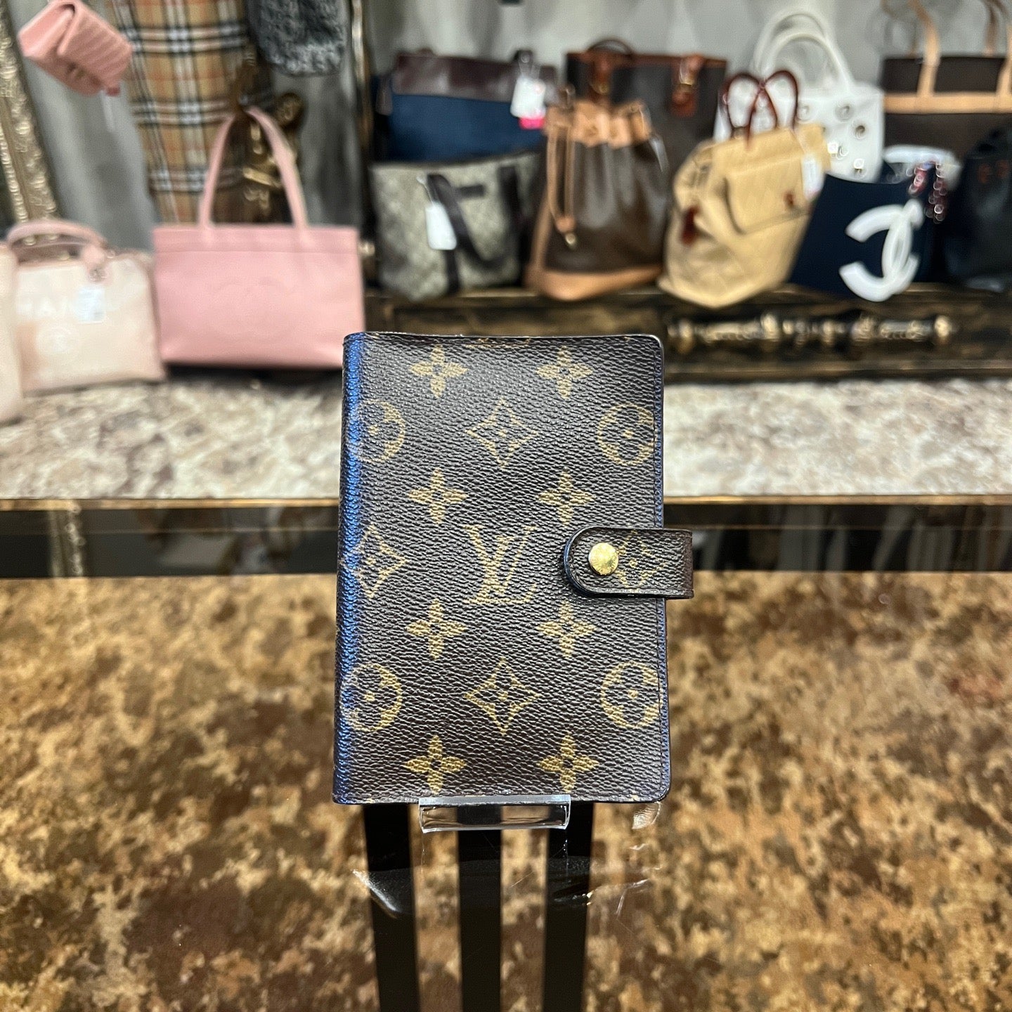 LOUIS VUITTON Agenda Cover, Monogram Canvas Brown
