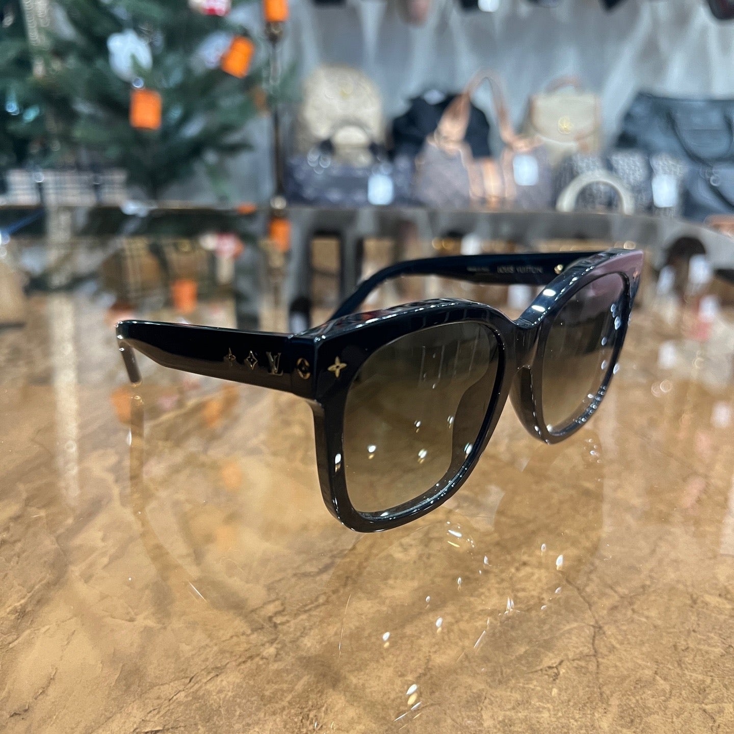 LOUIS VUITTON LV My Monogram Cat Eye Sunglasses, 58??19 143, Black, with Box and Dust Bag, LV Grey Resin Sunglasses