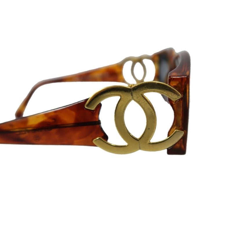 CHANEL Sunglasses, Brown, with Dust Bag. CHANEL Brown Resin Sunglasses.