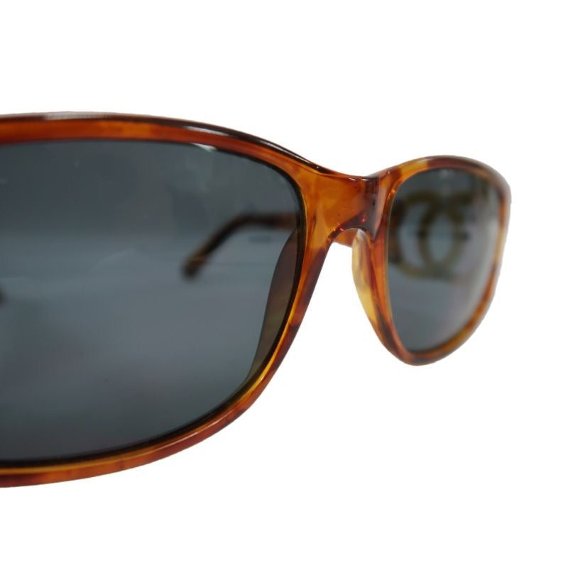 CHANEL Sunglasses, Brown, with Dust Bag. CHANEL Brown Resin Sunglasses.