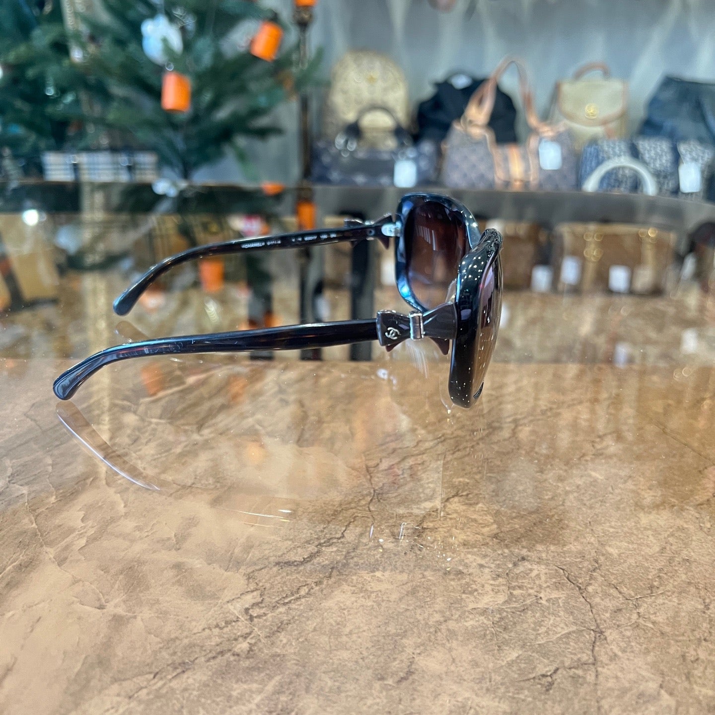 CHANEL Sunglasses, Brown. CHANEL Brown Resin Sunglasses.