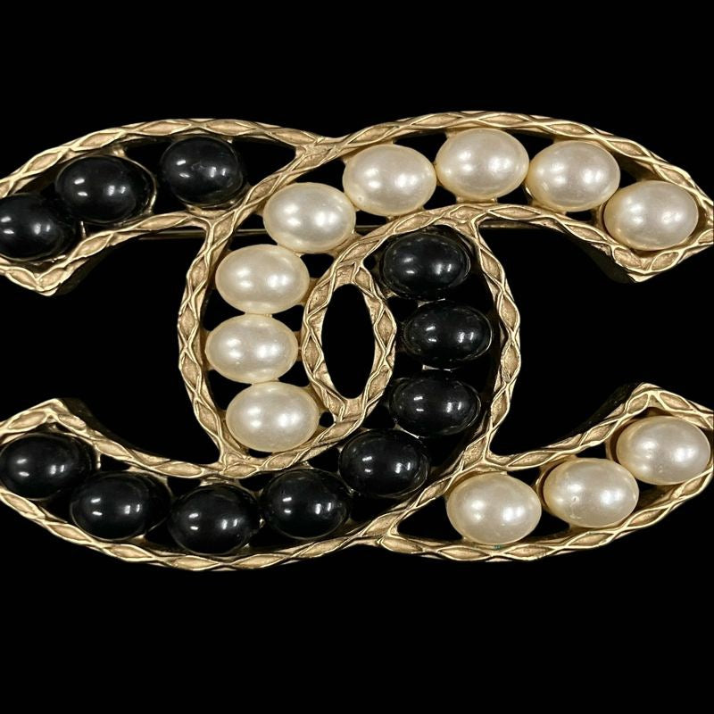 CHANEL Brooch, Faux Pearl, Black/White, Gold-Tone Hardware | CHANEL Gold Alloy