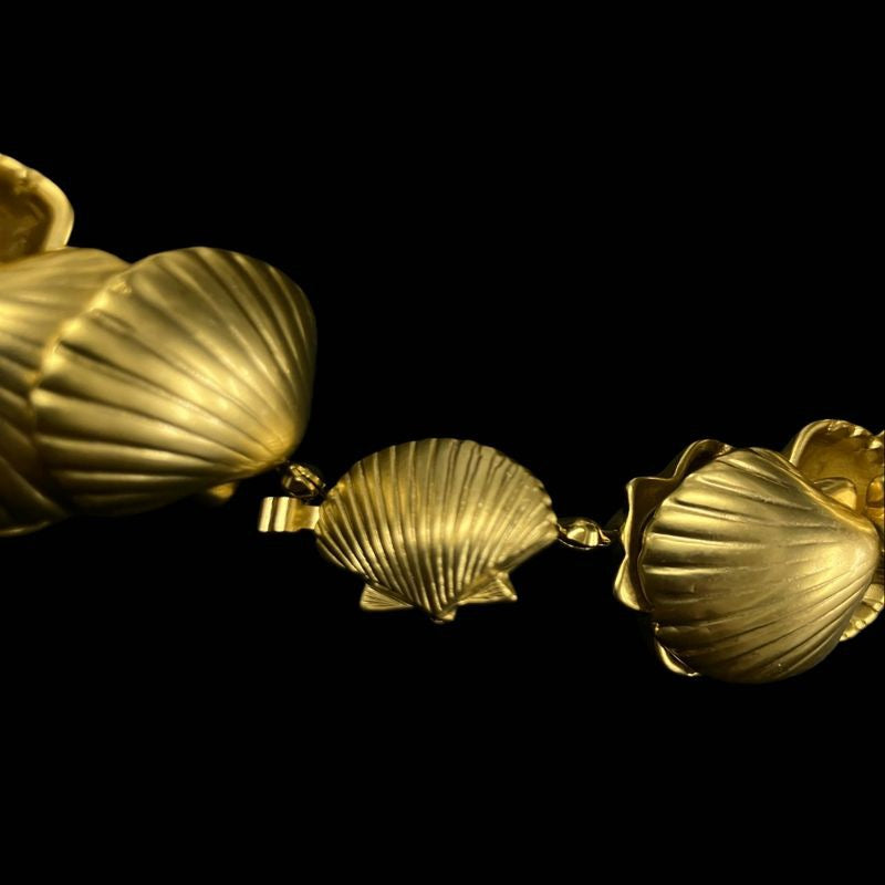 CUSHKA Necklace, Gold-Tone Hardware, Accessory, Necklace