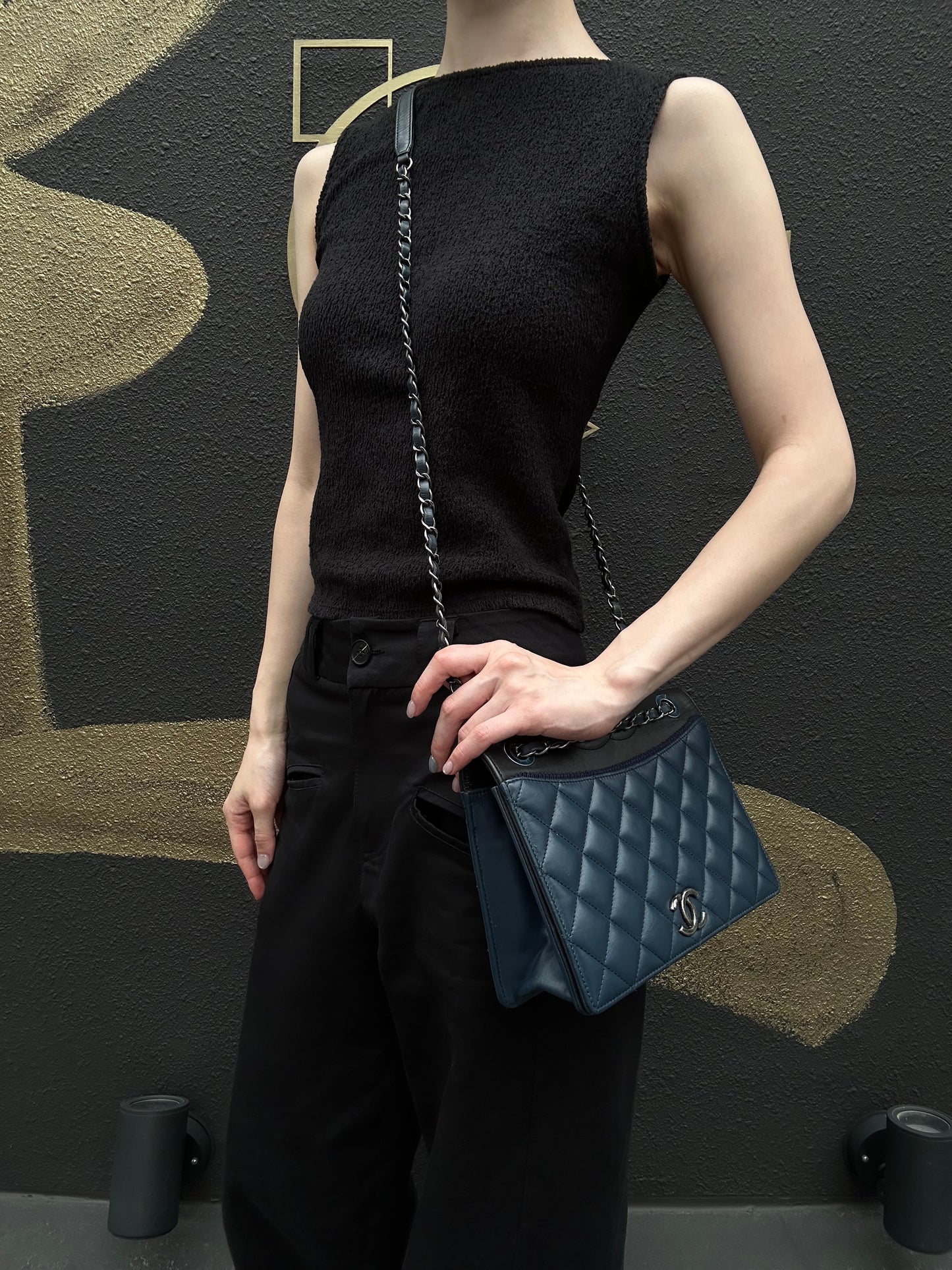 CHANEL Matelasse Lambskin Shoulder Bag Blue Silver Hardware