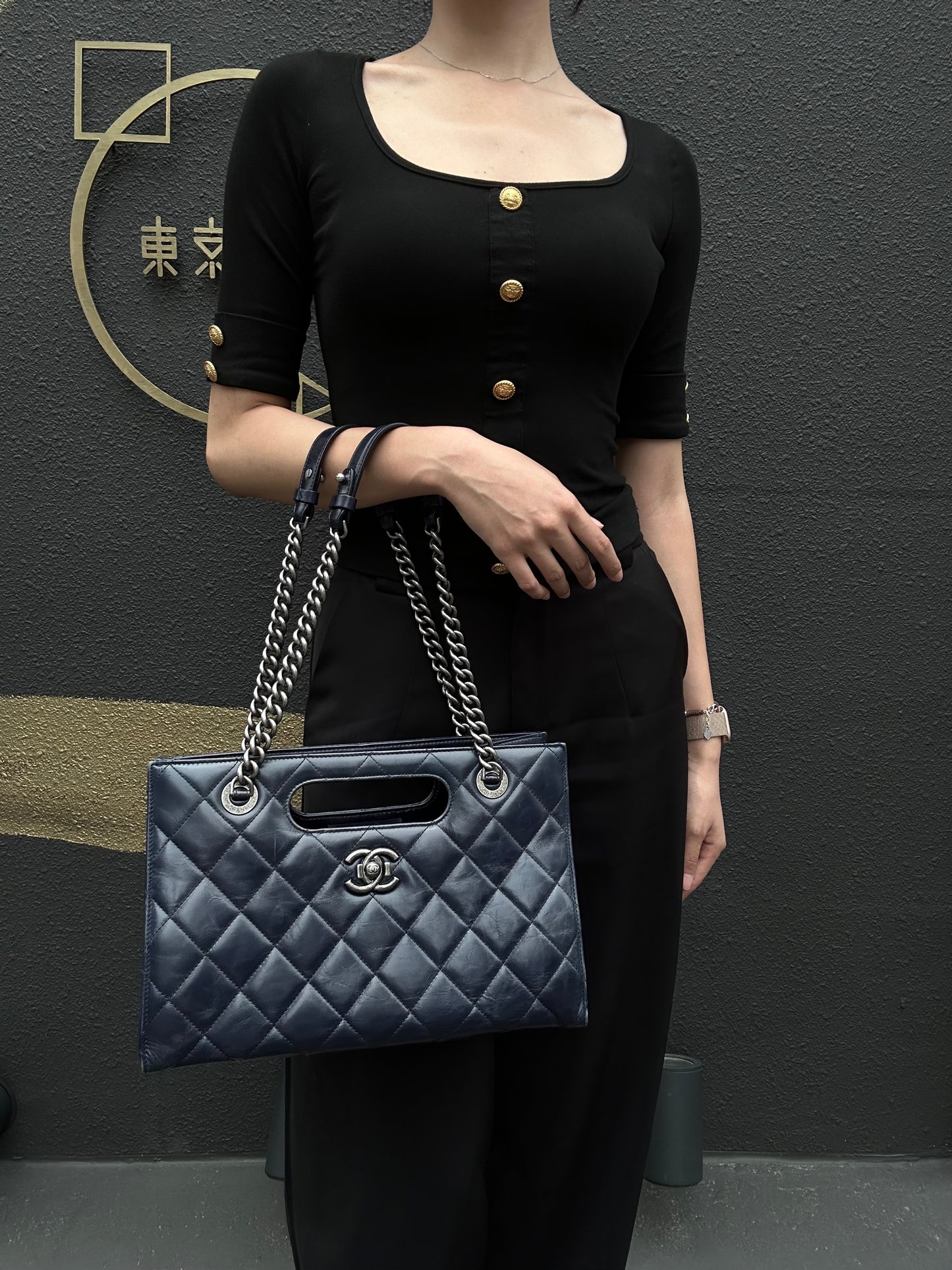 CHANEL Matelasse Lambskin Tote Bag Black Silver-Tone Hardware