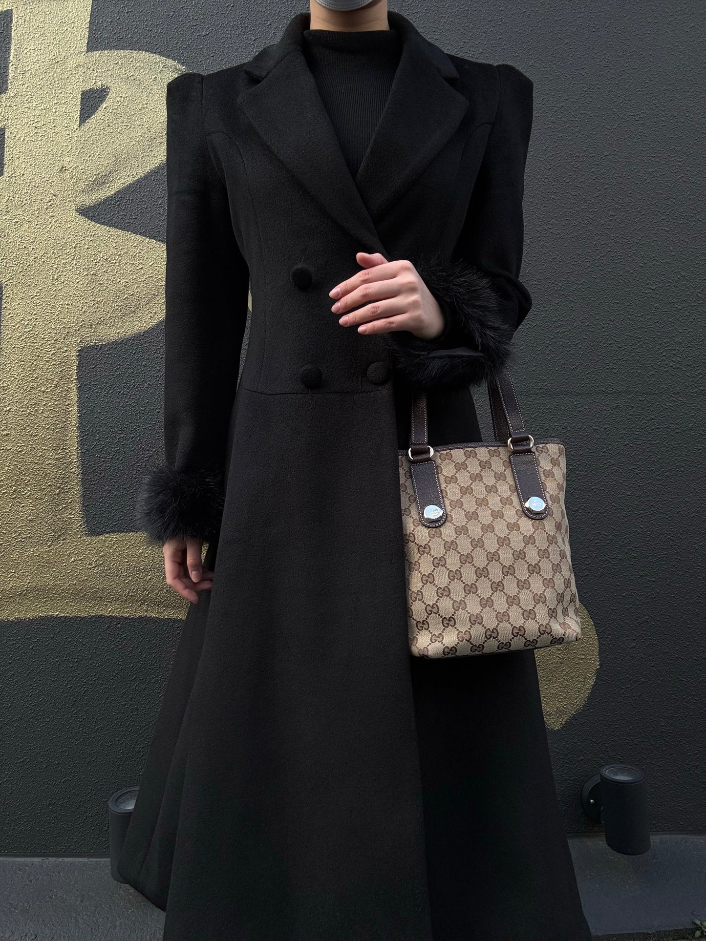 GUCCI GG Canvas Tote Bag Brown Gold Hardware GUCCI Beige Monogram Canvas Basketweave Tote Shoulder Bag