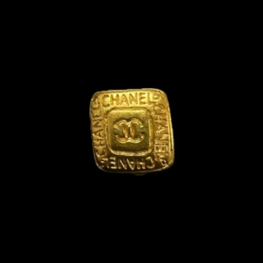 CHANEL earrings, gold, single piece, gold alloy, clip-on