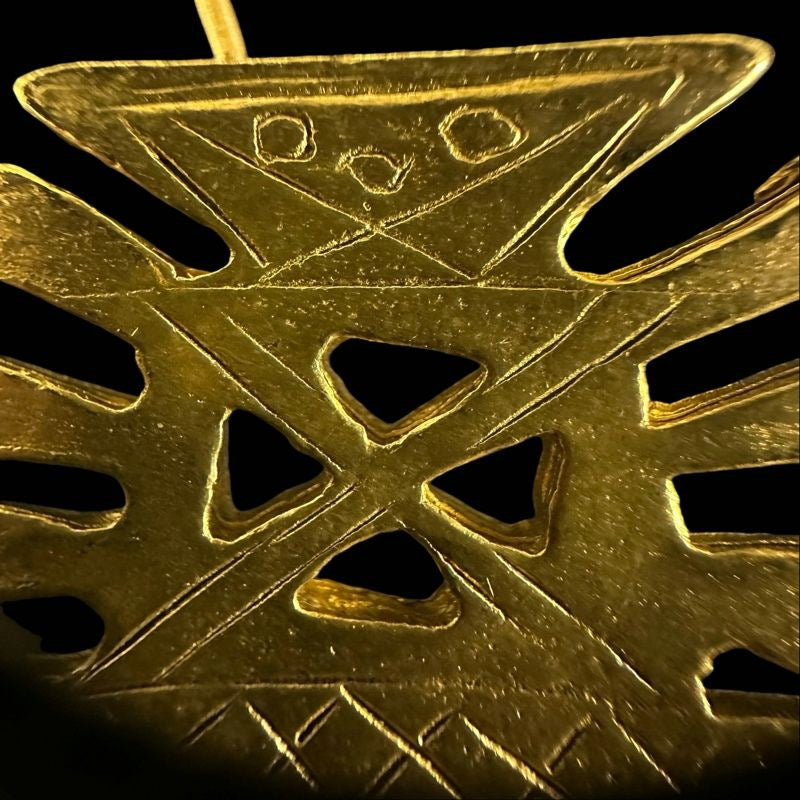 CHANEL brooch, gold, gold-tone, alloy
