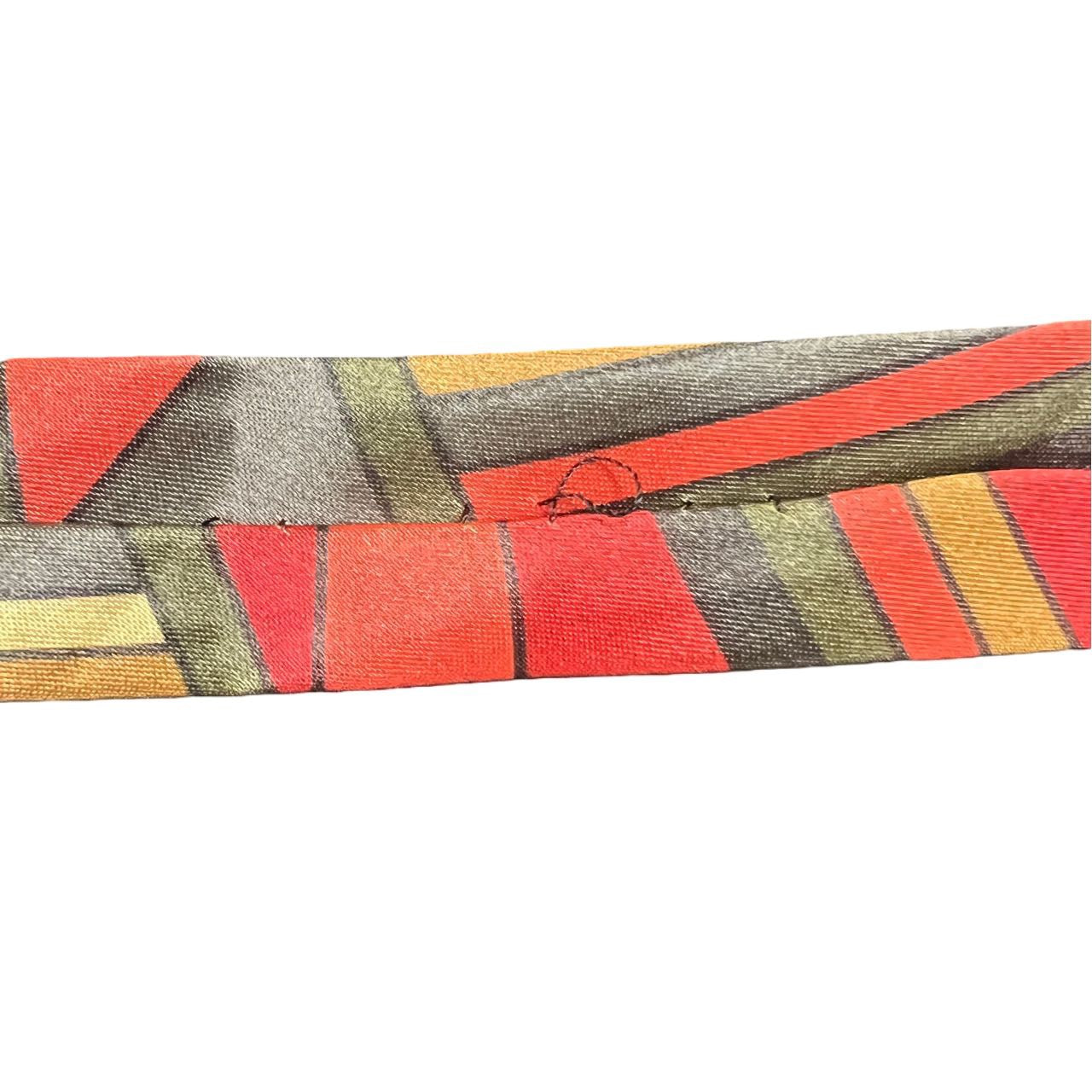 KING tie, red and brown-toned, with tag
