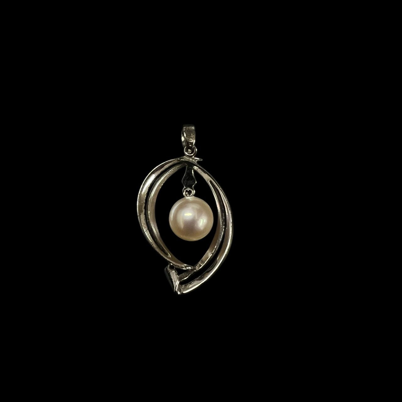MIKIMOTO pendant top, pearl