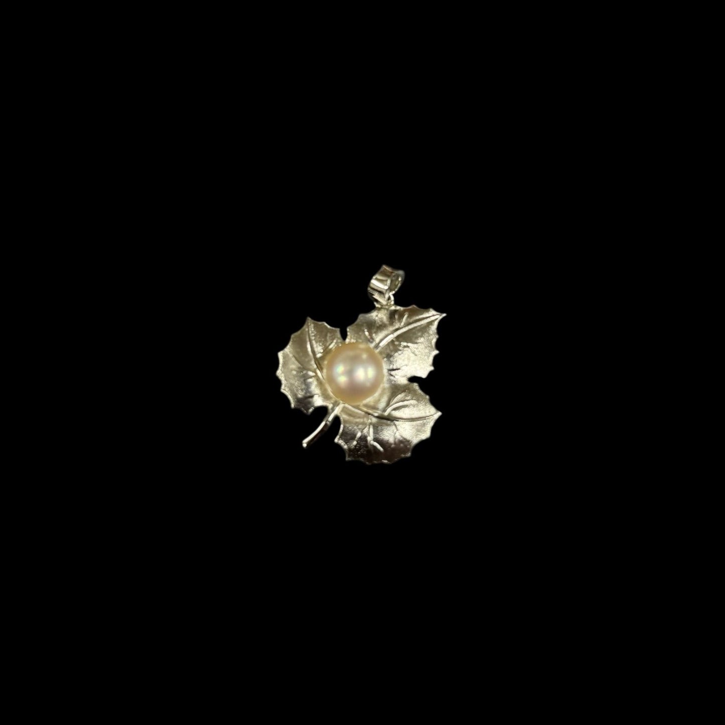 MIKIMOTO pendant top, pearl
