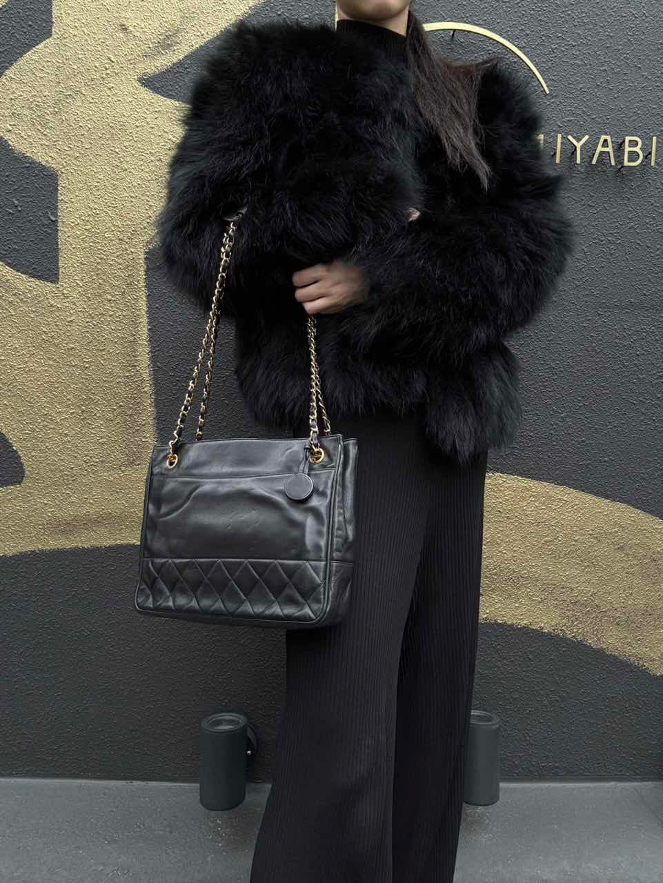 CHANEL Tote Bag, Lambskin, Black, Gold Hardware, Shoulder Bag