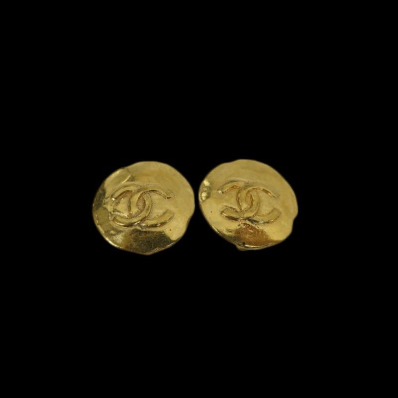 CHANEL Earrings, Gold Hardware, Gold Tone, Alloy, Clip-On