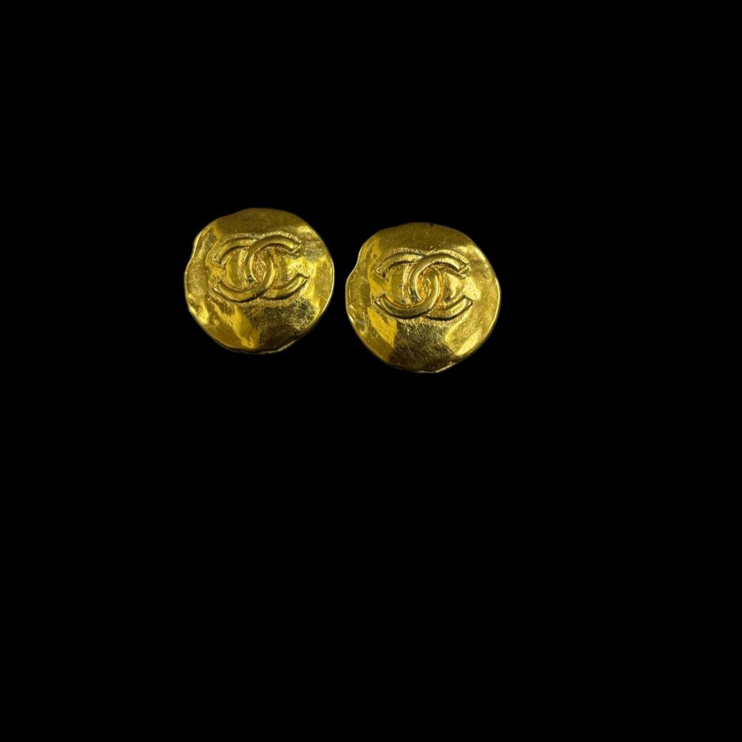 CHANEL Earrings, Gold Hardware, Gold Tone, Alloy, Clip-On