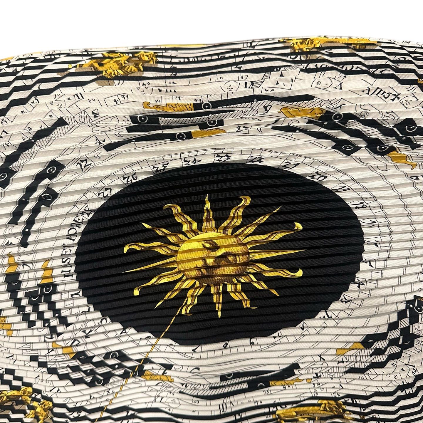 HERMES Carre Plisse Scarf, Black Tone, Pleated, Stain