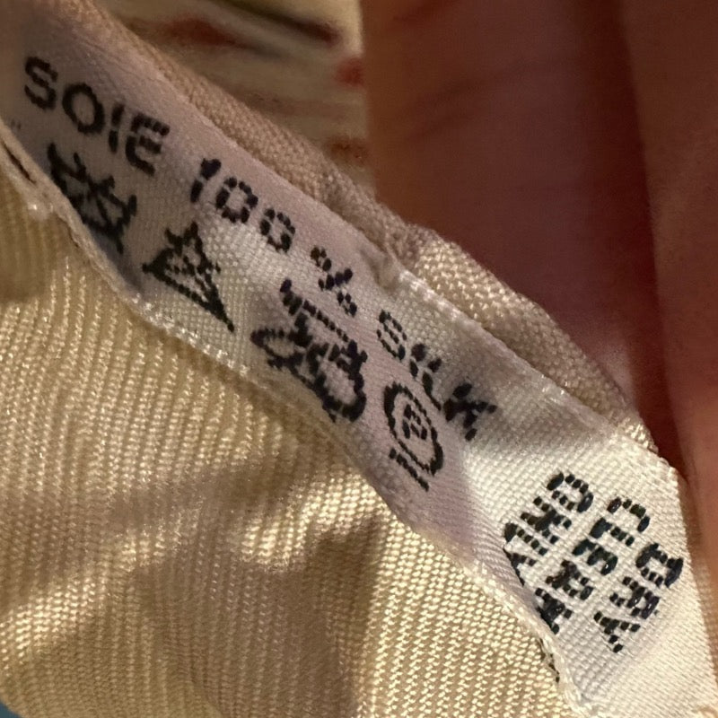 HERMES Carre Plisse Scarf, Beige Tone, Pleated, Stain