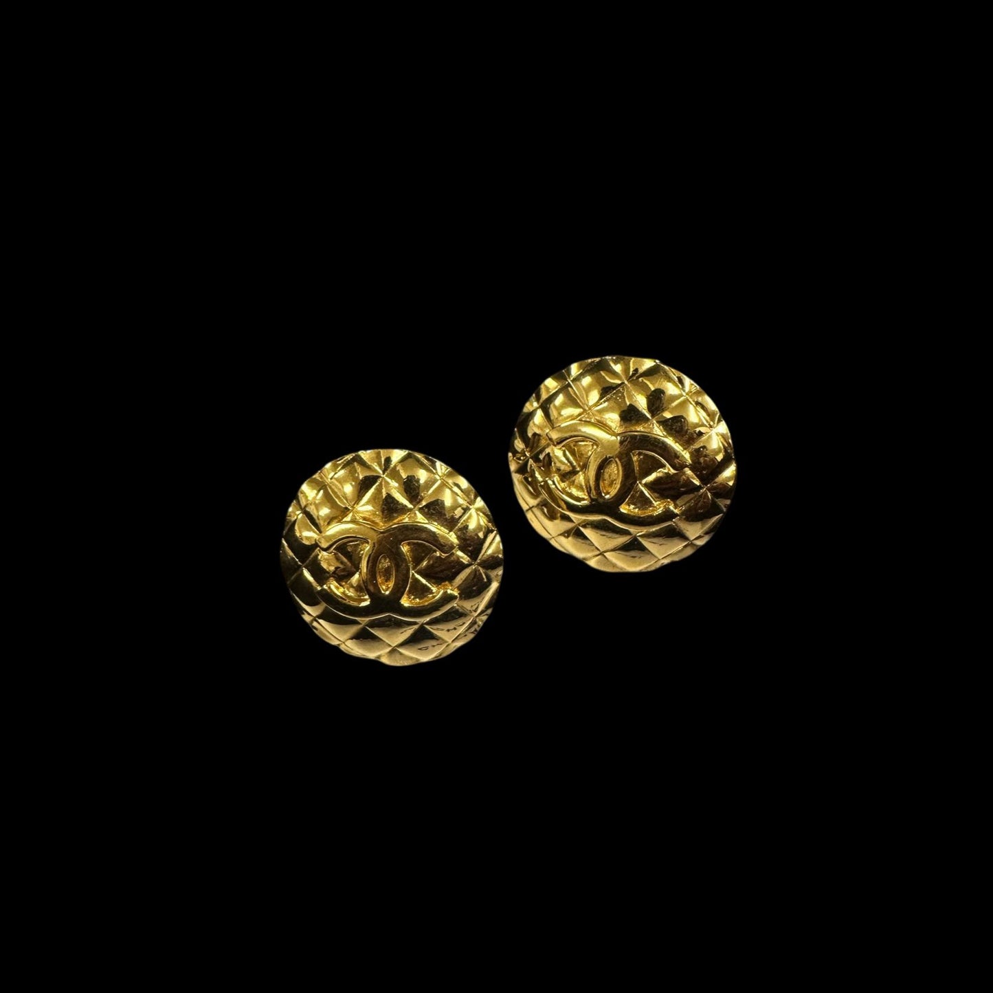 CHANEL earrings, gold-plated, alloy, clip-on, with box