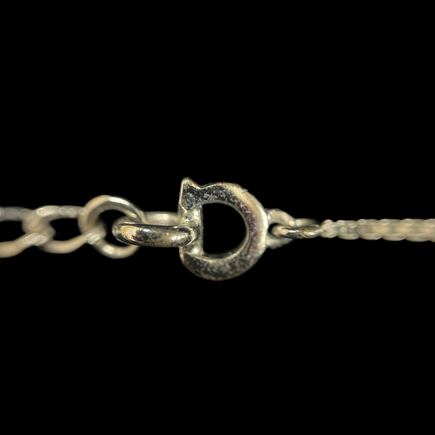 CHRISTIAN DIOR Plain Oblong Plate Fine Box Chain Necklace Silver Tone Metal Delicate Thin Chain Adjustable Extension with CD Logo Charm Minimalist Elegant Casual Daily Accessory