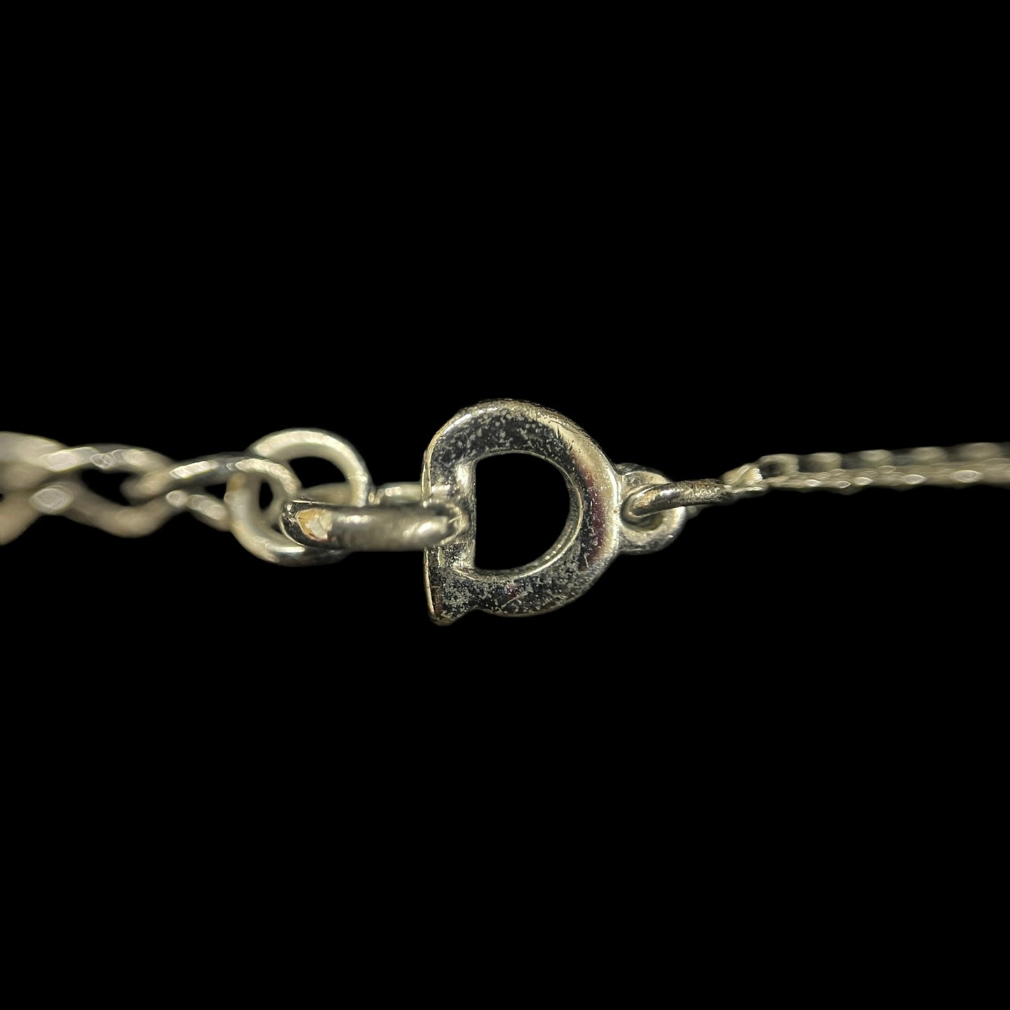 CHRISTIAN DIOR Plain Oblong Plate Fine Box Chain Necklace Silver Tone Metal Delicate Thin Chain Adjustable Extension with CD Logo Charm Minimalist Elegant Casual Daily Accessory