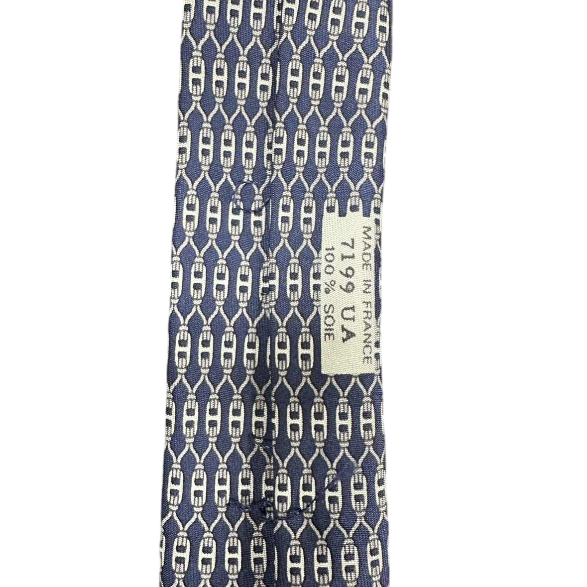 HERMES Silk Tie, Navy Blue Base with Chain Motif Pattern